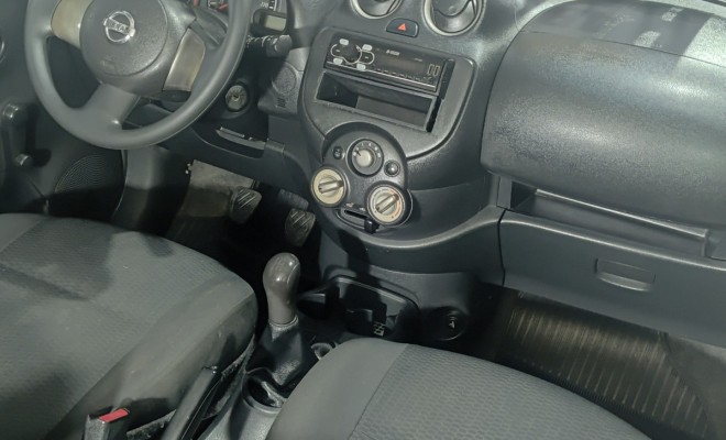 Nissan MARCH 1.0 16V Flex Fuel 5p 2013 Flex-9