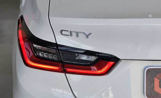 Honda CITY Sedan Touring 1.5 Flex 16V 4p Aut. 2023 Flex-17