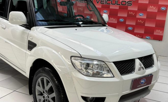 Mitsubishi Pajero TR4 2.0 Flex 16V 4X2 Aut. 2014 Flex-15