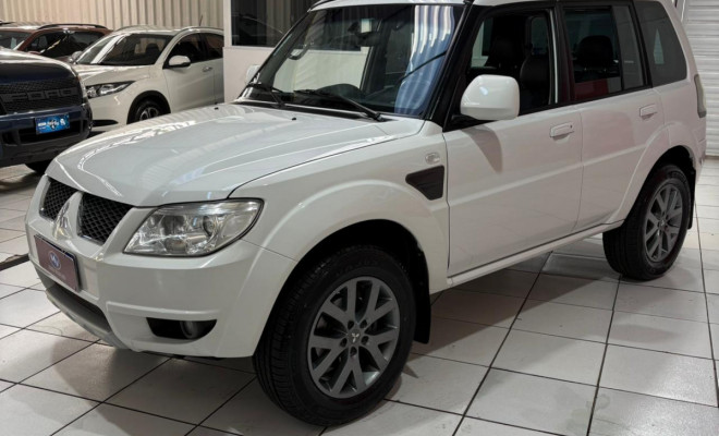 Mitsubishi Pajero TR4 2.0 Flex 16V 4X2 Aut. 2014 Flex-13