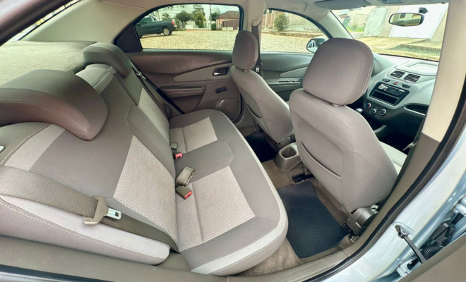 GM - Chevrolet COBALT LT 1.8 8V Econo.Flex 4p Mec. 2013 Flex-7