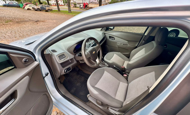 GM - Chevrolet COBALT LT 1.8 8V Econo.Flex 4p Mec. 2013 Flex-6