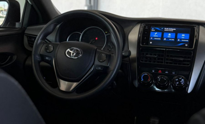 Toyota YARIS XL 1.5 Flex 16V 5p Aut. 2023 Flex-9