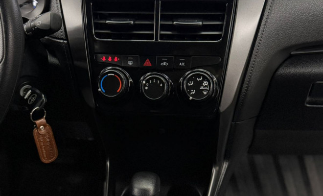 Toyota YARIS XL 1.5 Flex 16V 5p Aut. 2023 Flex-38