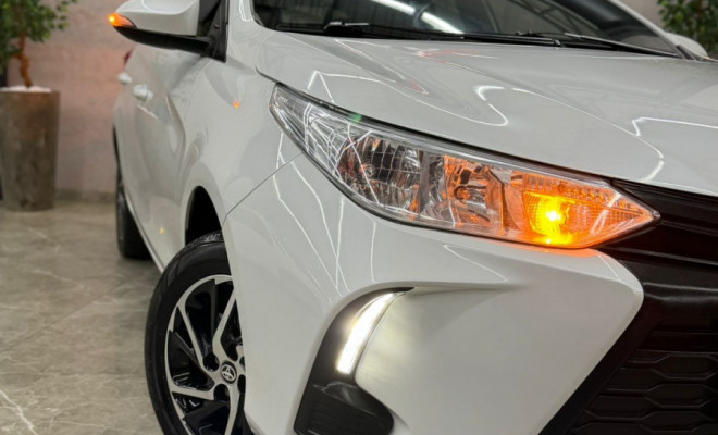 Toyota YARIS XL 1.5 Flex 16V 5p Aut. 2023 Flex-10