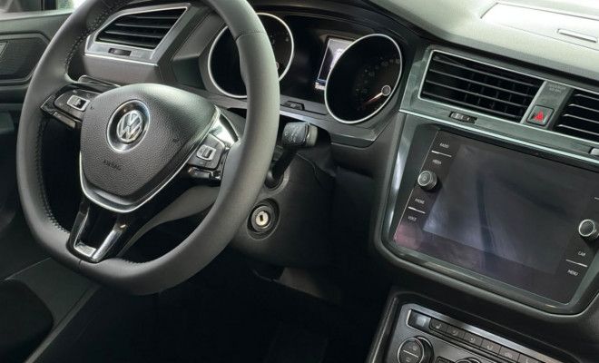 VW - VolksWagen TIGUAN Allspac Comf 250 TSI 1.4 Flex 2019 Flex-4