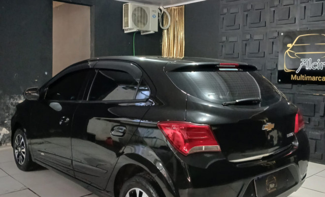 GM - Chevrolet ONIX HATCH LT 1.0 8V FlexPower 5p Mec. 2018 Flex-3