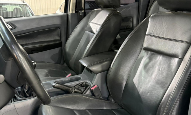 Ford Ranger Limited 2.5 16V 4x2 CD Flex 2014 Flex-13