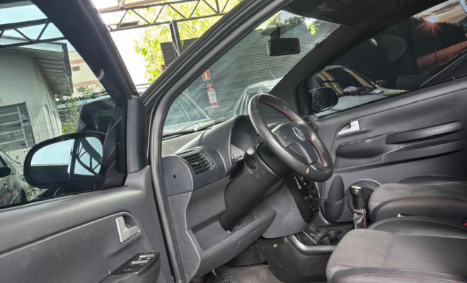 VW - VolksWagen Fox City 1.0 Mi/ 1.0Mi Total Flex 8V 5p 2010 Flex-6