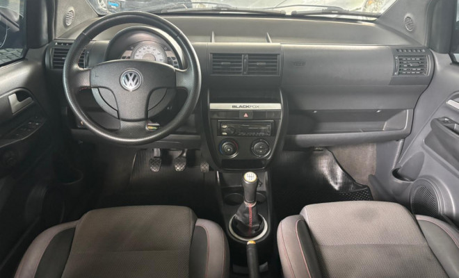 VW - VolksWagen Fox City 1.0 Mi/ 1.0Mi Total Flex 8V 5p 2010 Flex-4