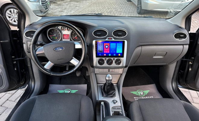Ford Focus 1.6 S/SE/SE Plus Flex 8V/16V  5p 2013 Flex-4