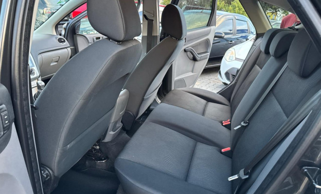 Ford Focus 1.6 S/SE/SE Plus Flex 8V/16V  5p 2013 Flex-8