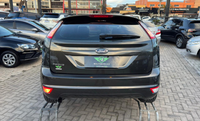 Ford Focus 1.6 S/SE/SE Plus Flex 8V/16V  5p 2013 Flex-18