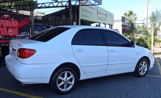 Toyota Corolla XLi 1.6 16V 110cv Aut. 2003 Gasolina-2