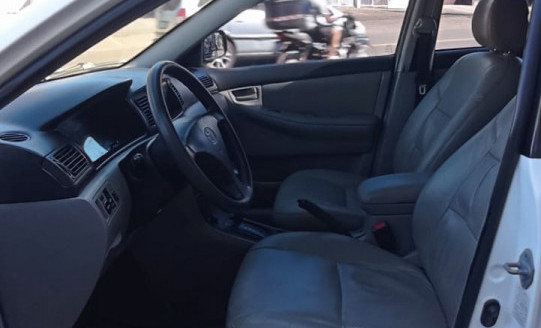 Toyota Corolla XLi 1.6 16V 110cv Aut. 2003 Gasolina-4
