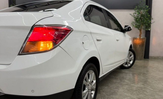 GM - Chevrolet PRISMA Sed. LTZ 1.4 8V FlexPower 4p 2014 Flex-12