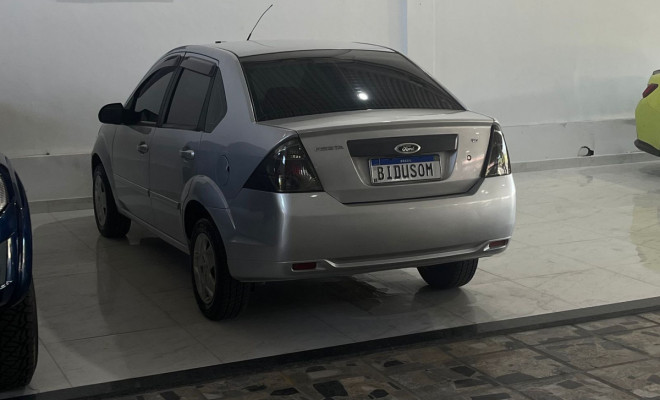 Ford Fiesta Sed. 1.6 8V Flex 4p 2011 Flex-18