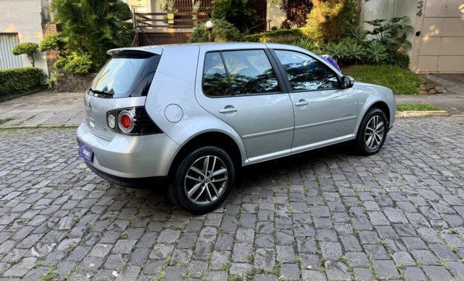 VW - VolksWagen Golf 2.0/ 2.0 Mi Flex Aut/Tiptronic. 2014 Flex-16