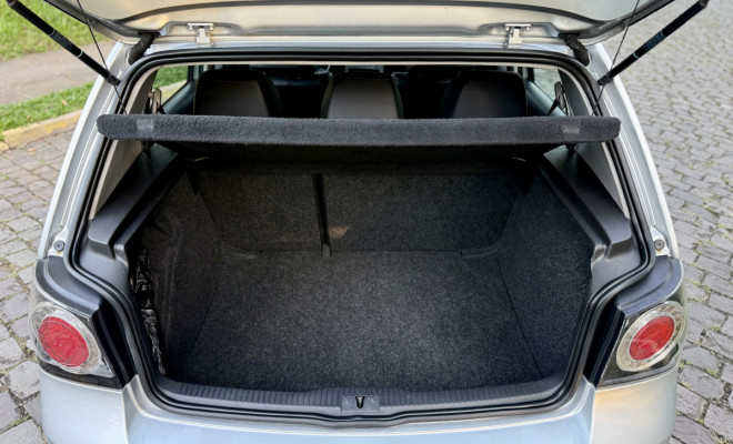 VW - VolksWagen Golf 2.0/ 2.0 Mi Flex Aut/Tiptronic. 2014 Flex-13