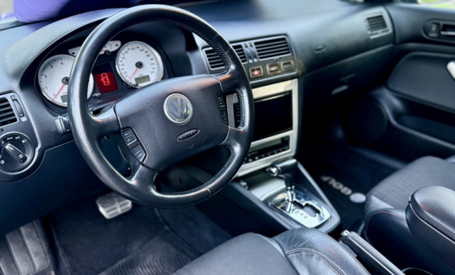 VW - VolksWagen Golf 2.0/ 2.0 Mi Flex Aut/Tiptronic. 2014 Flex-7