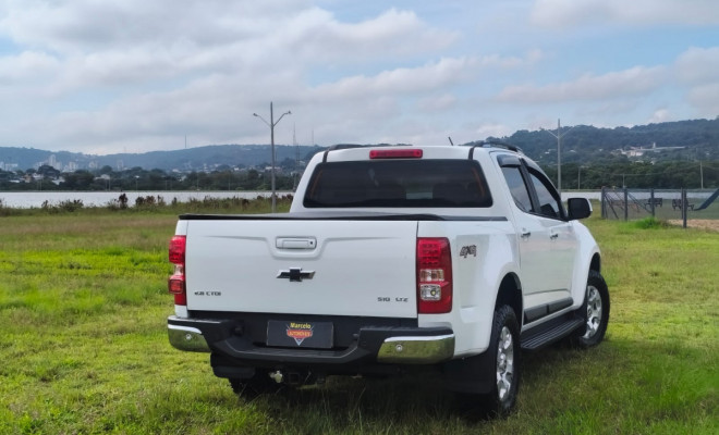 GM - Chevrolet S10 Pick-Up LTZ 2.8 TDI 4x4 CD Dies.Aut 2014 Diesel-0