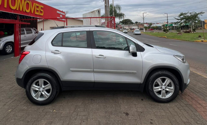 GM - Chevrolet TRACKER LT 1.4 Turbo 16V Flex 4x2 Aut. 2019 Flex-4