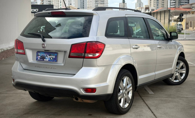 Fiat FREEMONT EMOT./PRECISION 2.4 16V 5p Aut. 2013 Gasolina-2