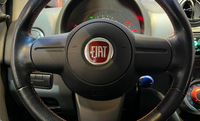 Fiat UNO SPORTING 1.4 EVO Fire Flex 8V 4p 2013 Flex-8