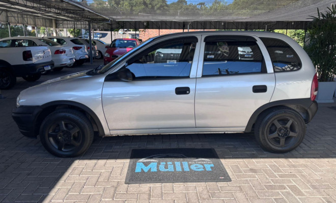 GM - Chevrolet Corsa Wind 1.0 MPF/MilleniumI/ EFI 4p 1999 Gasolina-1