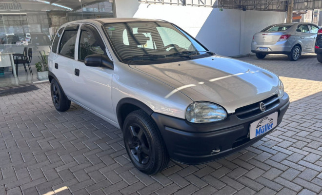 GM - Chevrolet Corsa Wind 1.0 MPF/MilleniumI/ EFI 4p 1999 Gasolina-5
