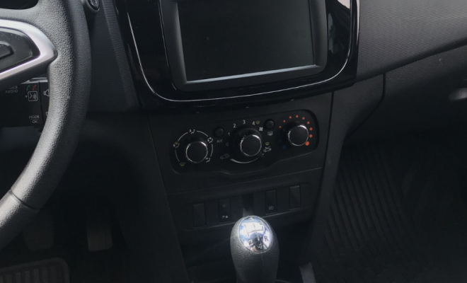 Renault LOGAN Zen Flex 1.0 12V 4p Mec. 2023 Flex-7