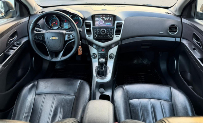 GM - Chevrolet CRUZE LT 1.8 16V FlexPower 4p Mec. 2014 Flex-3