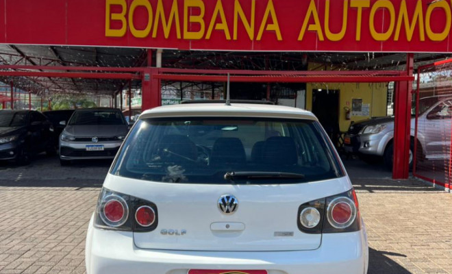 VW - VolksWagen Golf Sportline 1.6 Mi Total Flex 8V 4p 2013 Flex-2