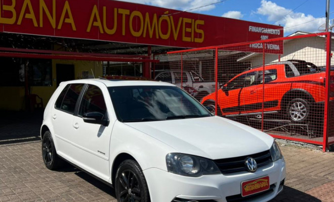 VW - VolksWagen Golf Sportline 1.6 Mi Total Flex 8V 4p 2013 Flex-5