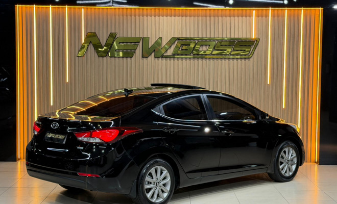 Hyundai Elantra GLS 2.0 16V Flex Aut. 2014 Flex-0
