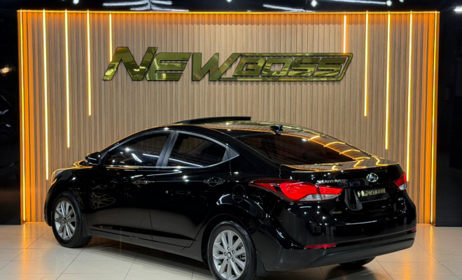 Hyundai Elantra GLS 2.0 16V Flex Aut. 2014 Flex-2