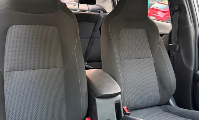 GM - Chevrolet ONIX SEDAN Plus LTZ 1.0 12V TB Flex Aut. 2023 Flex-17