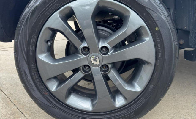 SANDERO STEPWAY EASYR 1.6 2017 | ESTILO, CONFORTO E UM DOS MELHORES CUSTO-BENEFÍCIOS ENTRE OS COMPACTOS!-12