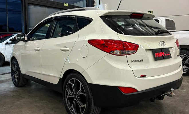 Hyundai ix35 2.0 16V 170cv 2WD/4WD Aut. 2012 Gasolina-2