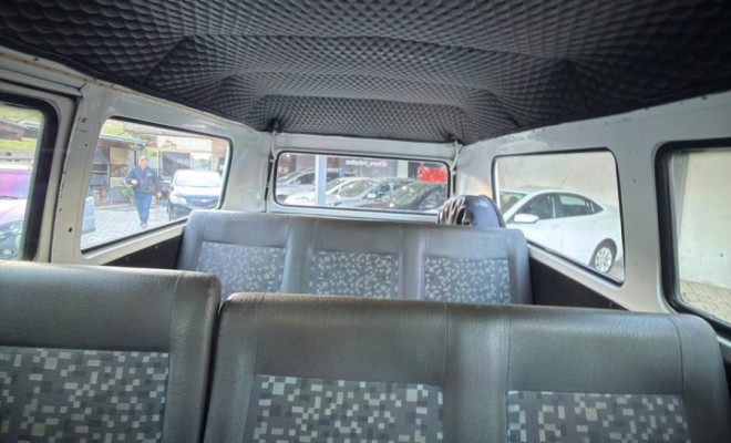VW - VolksWagen Kombi Furgão 1.4 Mi Total Flex 8V 2010 Flex-3
