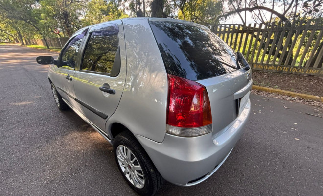 Fiat Palio ELX 1.0 Fire/30 Anos F. Flex 8V 4p 2010 Flex-1