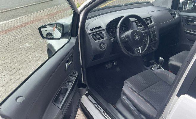 VW - VolksWagen SpaceCross I MOTION 1.6 Mi Total Flex 8V 2014 Flex-3