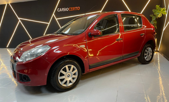 Renault SANDERO Expression 1.0 2013  Baixo consumo e Conforto-1