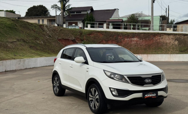 Sportage LX 2.0 Aut. 2014 | Espaço, conforto e equipamentos de sobra-16
