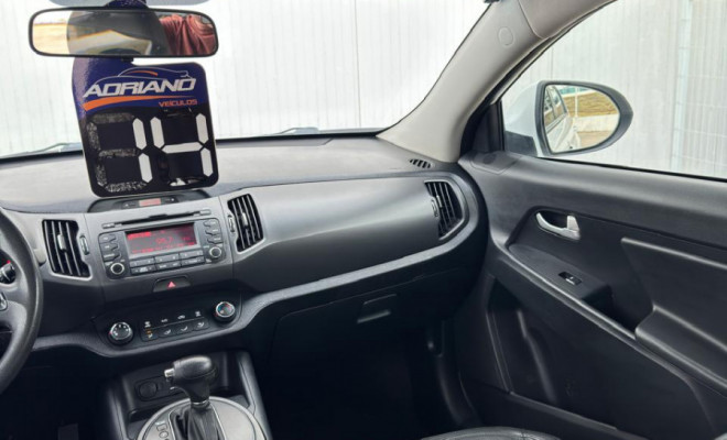 Sportage LX 2.0 Aut. 2014 | Espaço, conforto e equipamentos de sobra-13