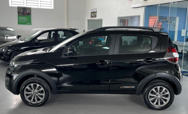 Fiat MOBI TREKKING 1.0 Flex 5p. 2022 Flex-4