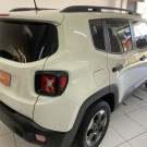 Jeep Renegade 1.8 Aut 2021 Nova !!-4