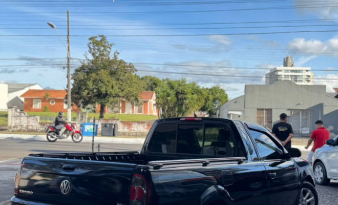 VW - VolksWagen Saveiro Super Surf 1.8 Mi Total Flex 8V 2008 Flex-1