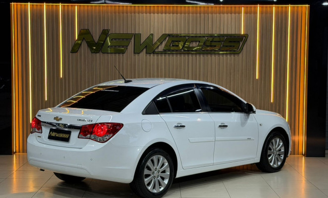 GM - Chevrolet CRUZE LTZ 1.8 16V FlexPower 4p Aut. 2014 Flex-0