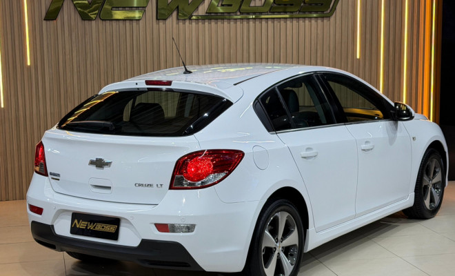 GM - Chevrolet CRUZE LT 1.8 16V FlexPower 4p Aut. 2014 Flex-4